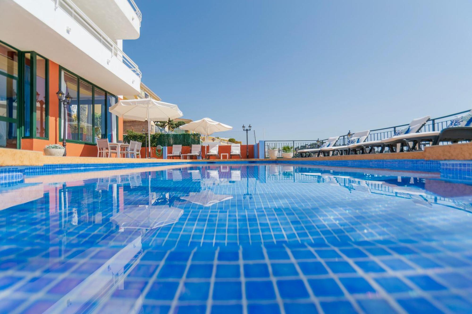 Mediterraneo Outdoor Pool Malaga Zewnętrze zdjęcie